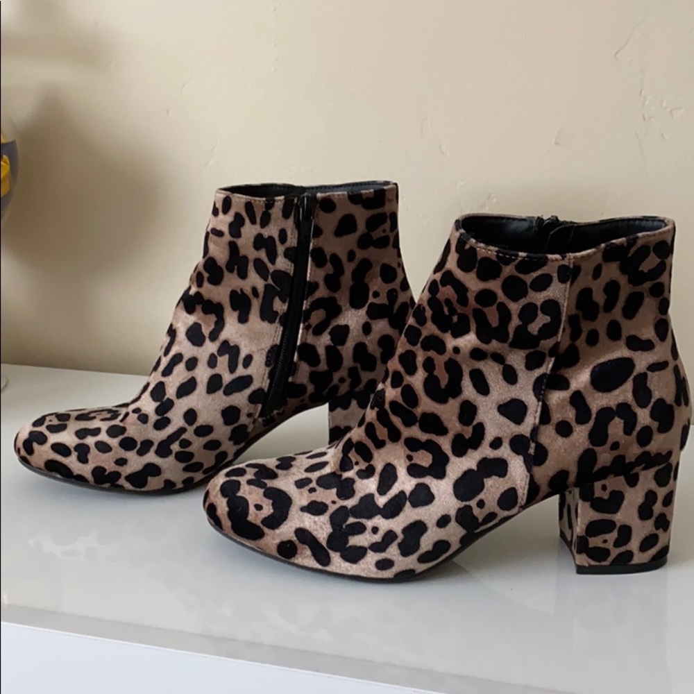Leopard booties